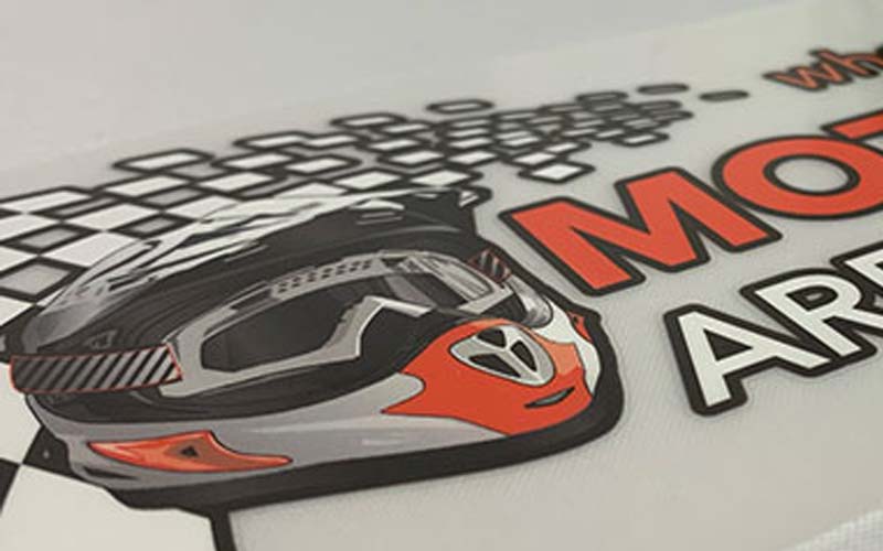 Logo Motorsport auf Folie gedruckt